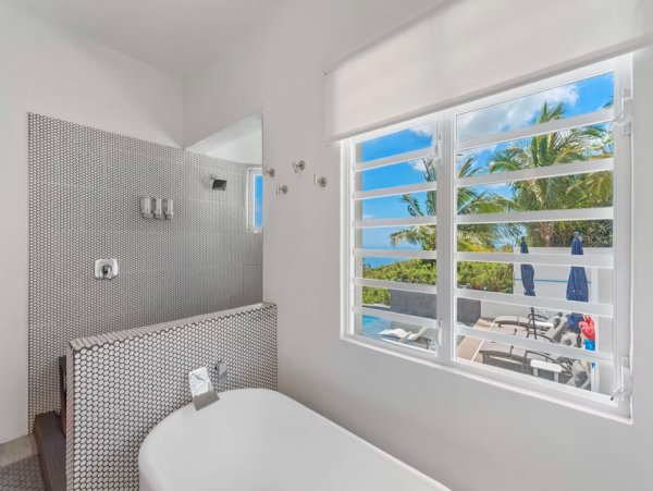 Luxurious Villa With Spectacular Views in St. Thomas